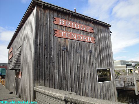 Bridge Tendern