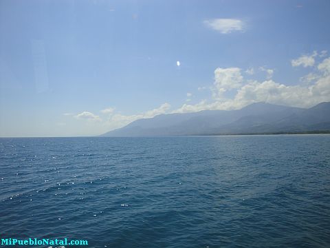 ferry from roatan