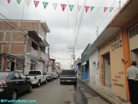 Cerca del Centro de Huanimar