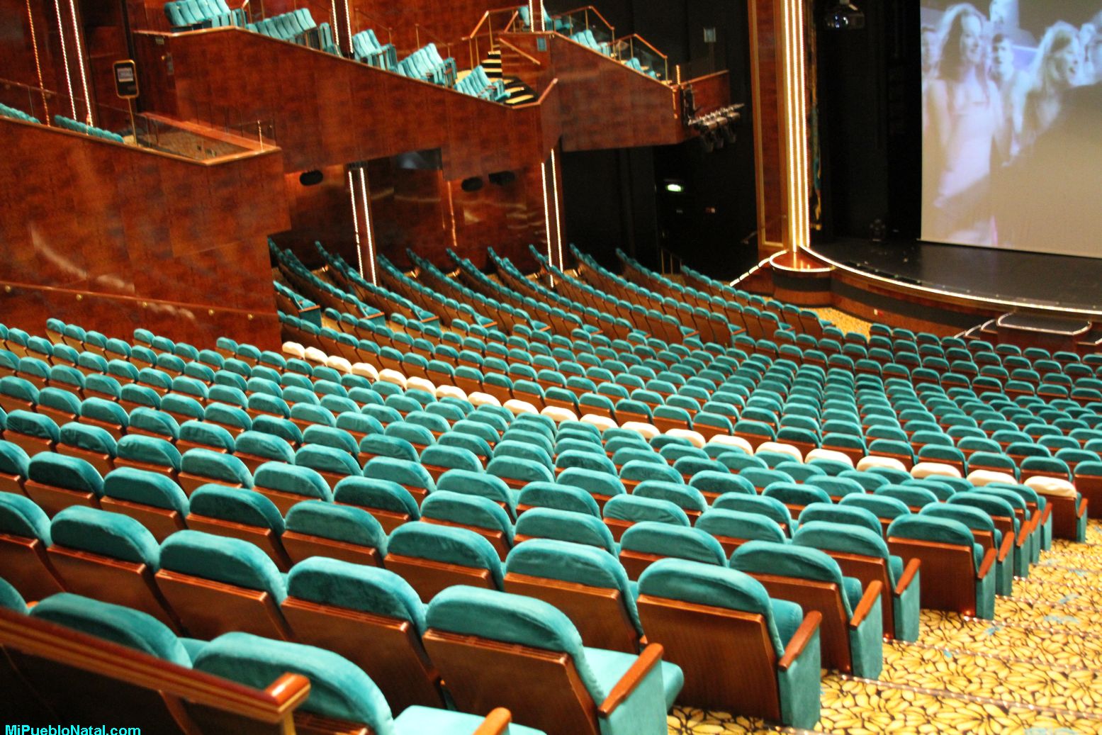 Teatro en un crucero