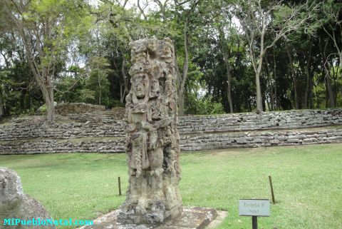 Estelas de los Maya