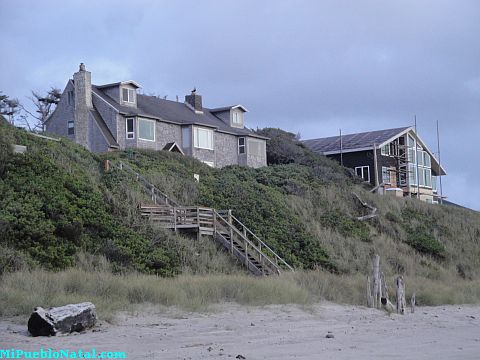 Lincoln City Home