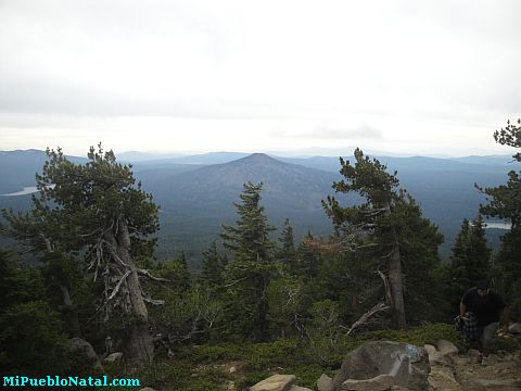 Mt Mcloughlin Images