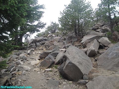 Mount Mcloughlin Pictures