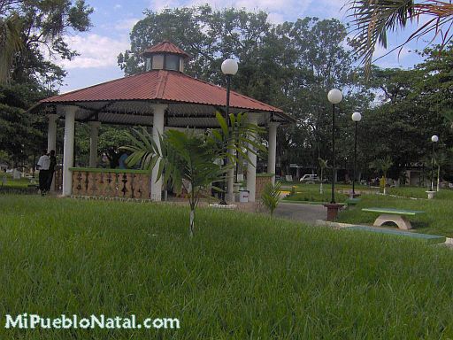 Parque central de Tocoa