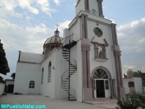 Parte Izquerda de la Iglesi