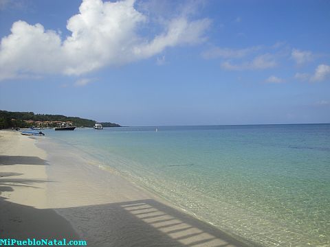 roatan tourist