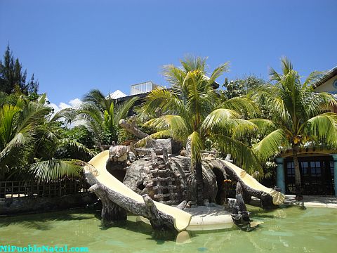 paradise beach club roatan