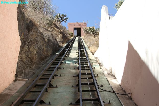 Rieles del funicular