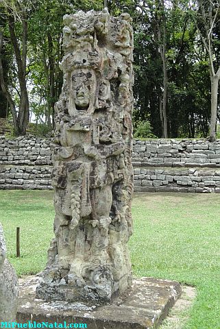 estelas mayas