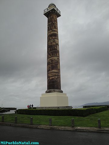 Astoria Column