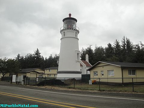 Unpqua Lighthouse