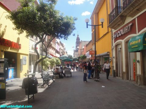 zona de compras en Leo